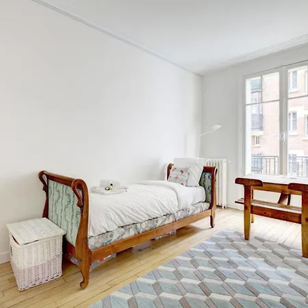 Guestready - Bright Flat At Porte D'auteuil Metro Apartment *